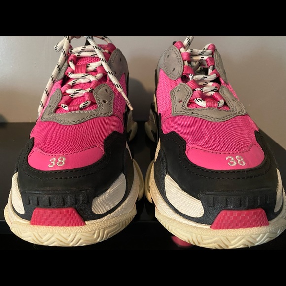 Balenciaga Sneakers - Picture 4 of 12